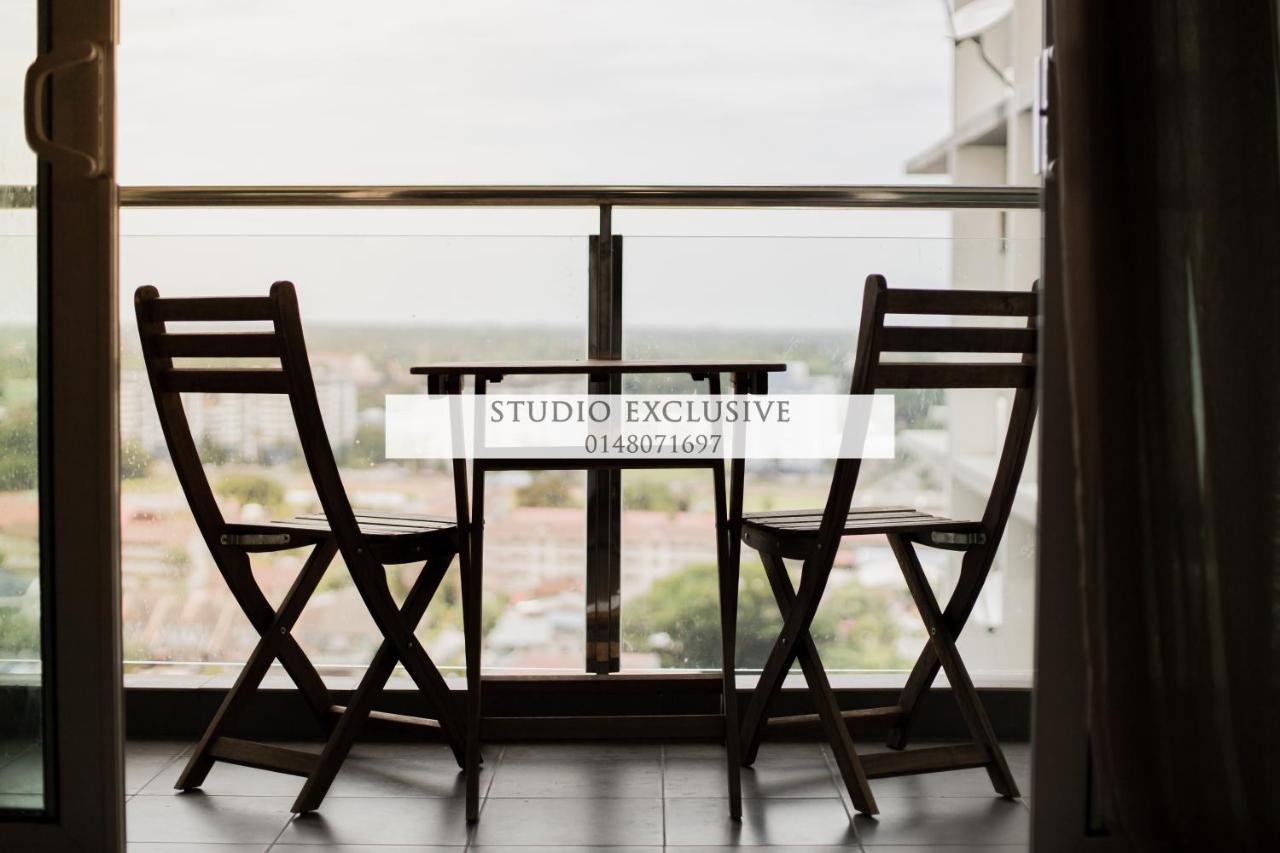 Studio Exclusive Kota Bharu Bagian luar foto